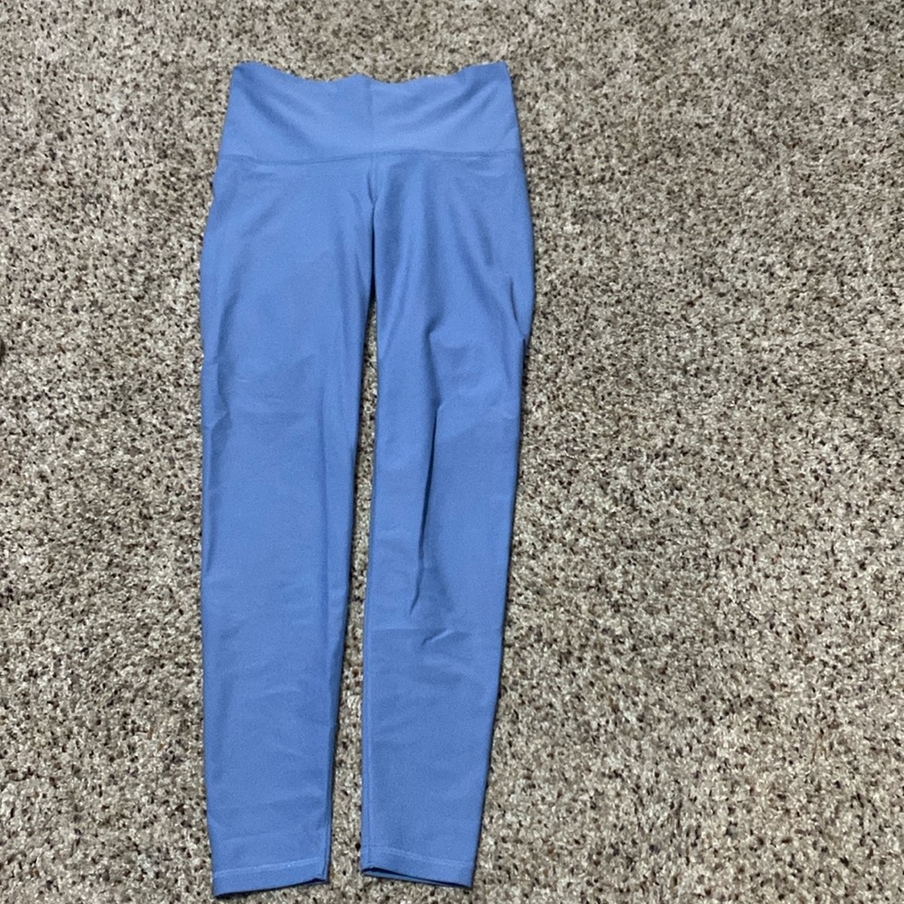 Baby blue leggings, size M